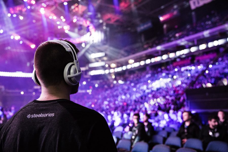 eSport scholarships: Paying for college through video games