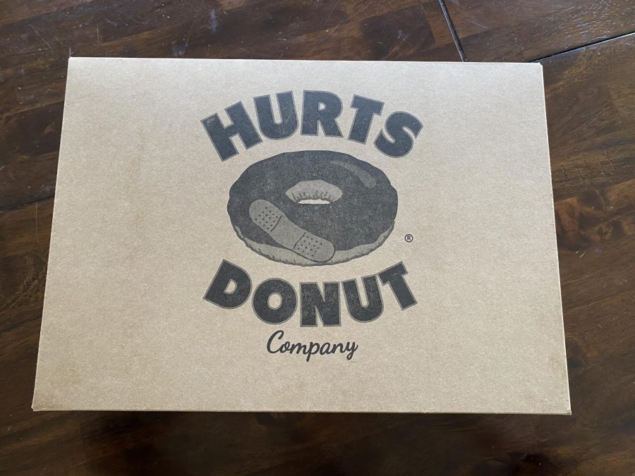 A+box+of+Hurts+donuts.+You+can+get+either+get+a+single+donut%2C+six+donuts+or+a+dozen.