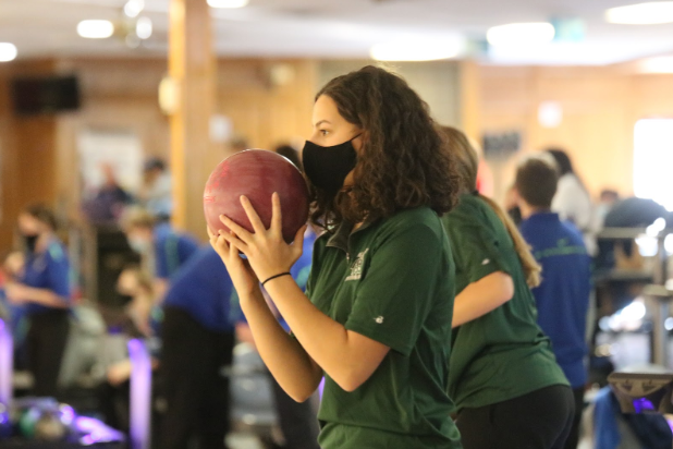 The Millard West Unified Bowling team had a great start to the season last Saturday. They were able to wrap up a third and fifth place finish. They have big aspirations for the season and believe they can achieve a lot.