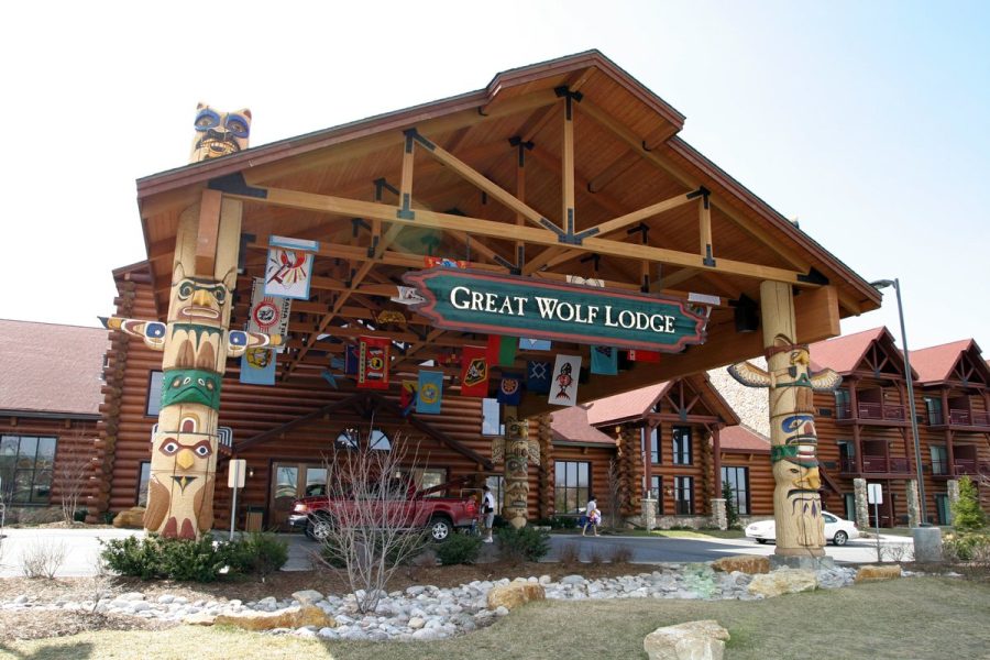 Great Wolf Lodge in Kansas City offers many fun activities for you and your family.
