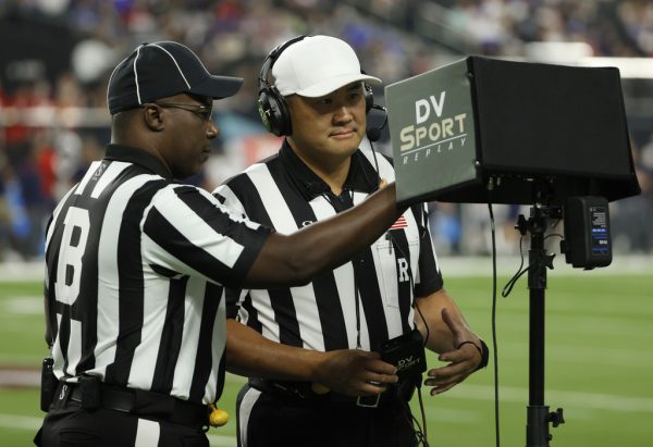  Kevin Mar takes position as he referees for 16th season in college football. Kevin has officiated many games and is a veteran in the industry, with 28 total year under his belt. “This job has granted me with many experiences that I couldn’t get anywhere else,” Kevin said. “I love to travel the country and get the opportunities that I get through the NCAA.”