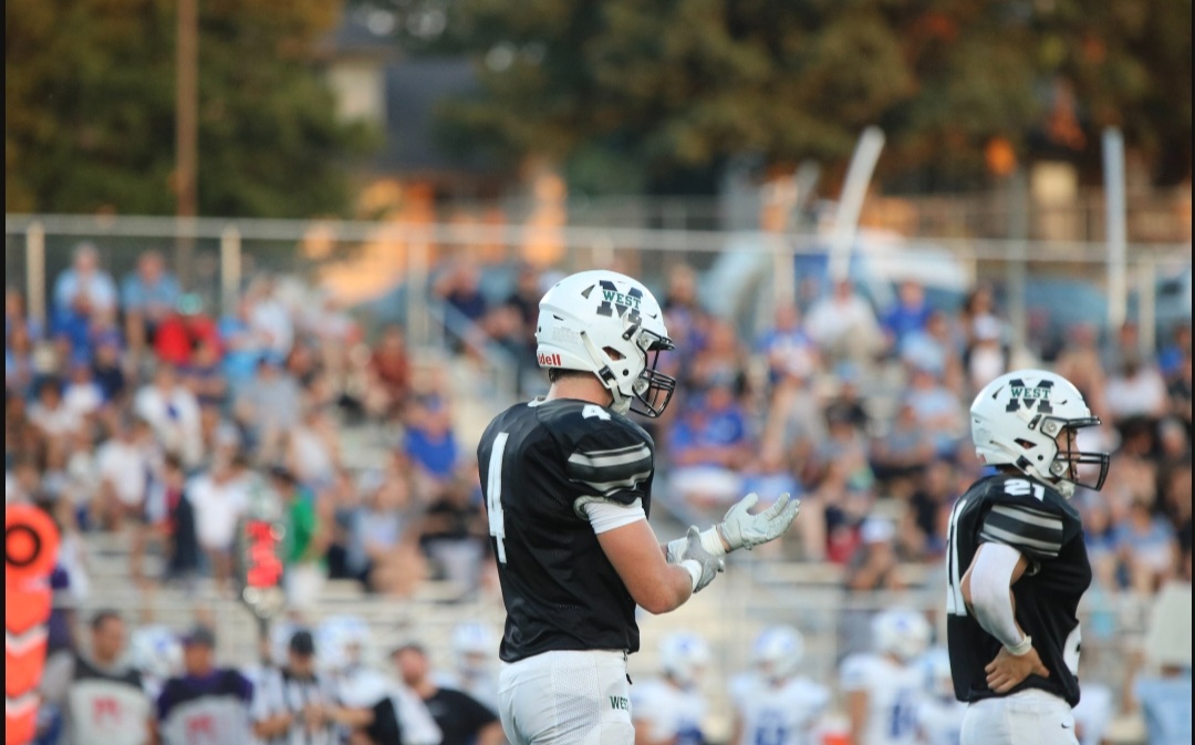 Senior Chance Roberts was able to record one interception in the shutout win against Lincoln North Star. Roberts and company kept the Navigators off the scoreboard multiple times late to seal the low scoring game on senior night. “As a defense we are all really close, so it is easy to play with and for each other,” Roberts said. “ Our coaches do a great job of keeping us focused on the goal. As a unit we understand what we have to do to win.”
Photo By Chloe Vaughn 