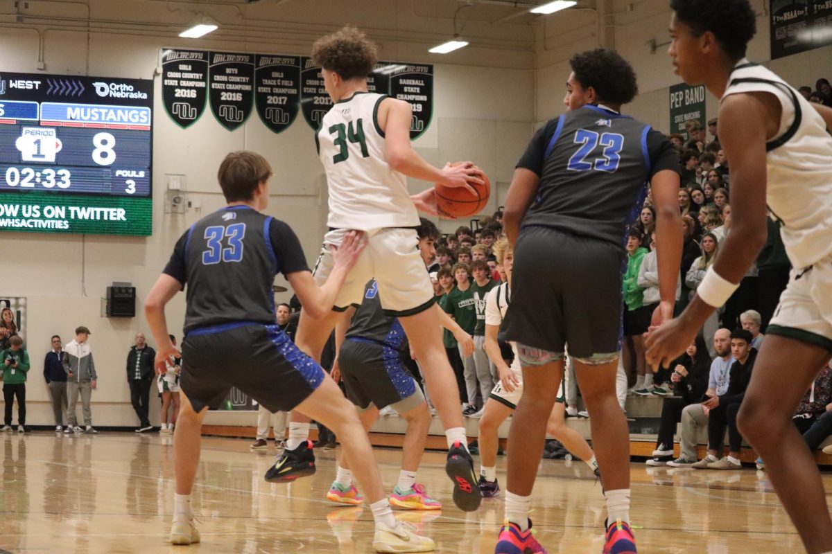 Sophomore Cade Walker dropped a career high 16 points. Last year he averaged 4.5 ppg in 21 game, never eclipsing 10, which makes this performance that much more impressive.