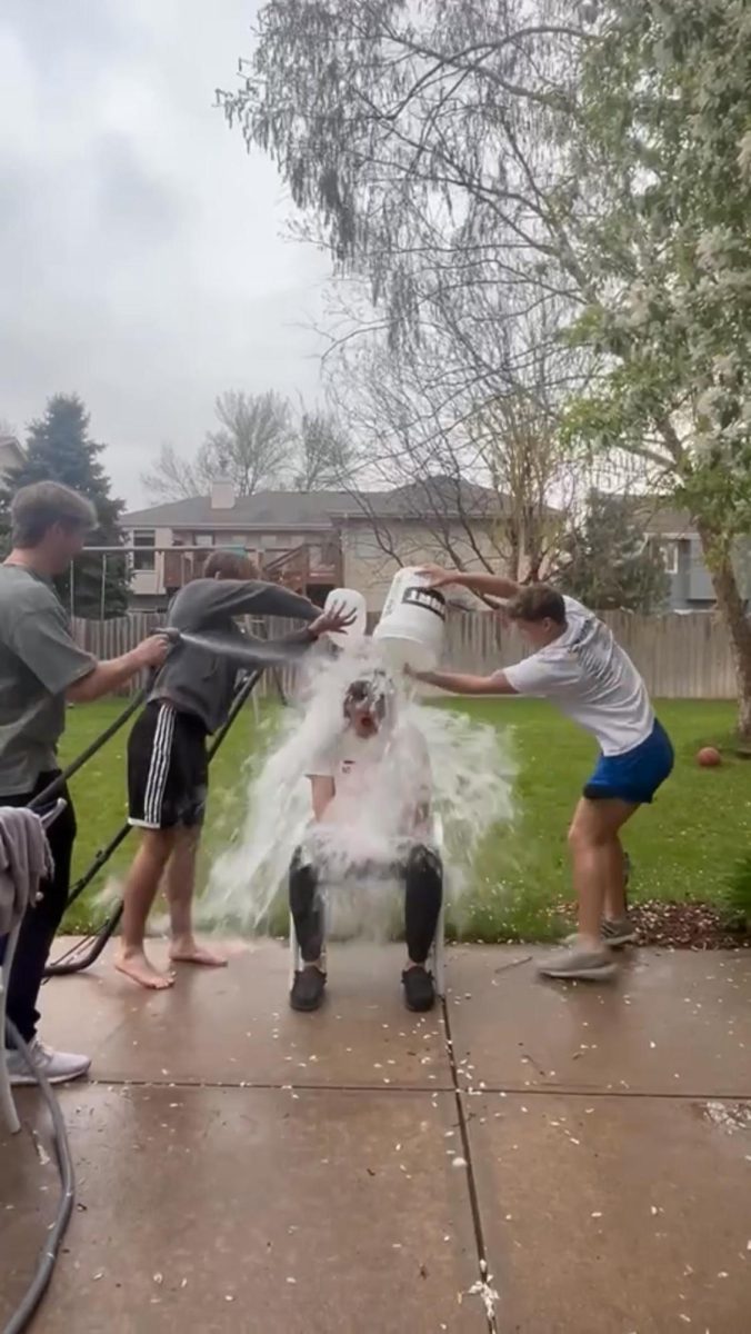 Feeling the freezing water, senior Ethan Cole partakes in the USC Speak Your Mind Challenge with his friends. The ALS Ice Bucket Challenge inspired this challenge in 2014. “I did the Ice bucket Challenge to raise awareness for mental health,” Cole said. “I hoped my participation in the challenge helped inform a few more people on the importance of speaking up for people dealing with mental health problems around us.”